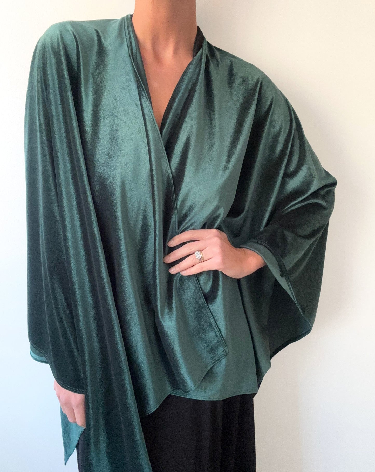 Ruana Terciopelo Verde