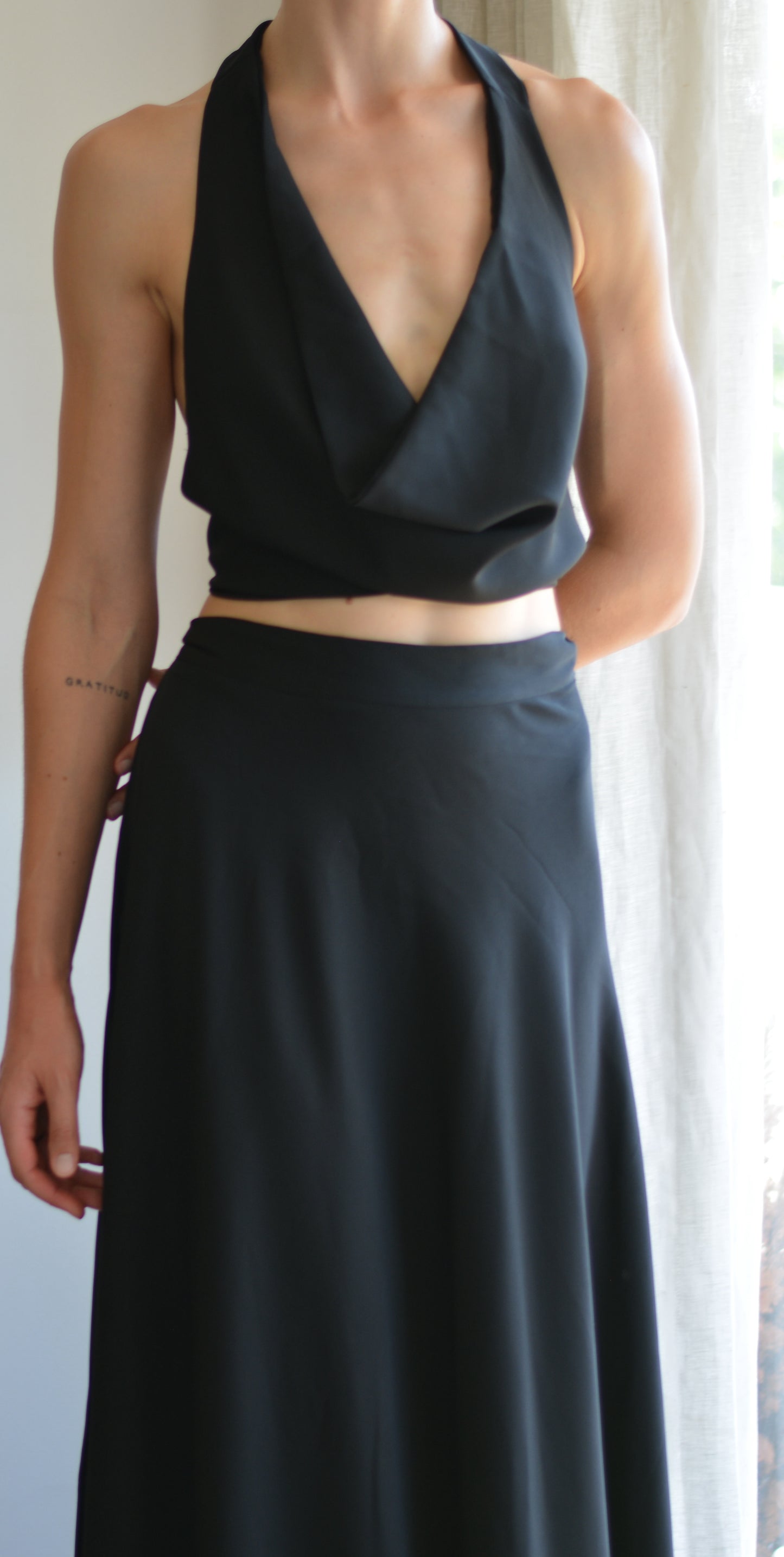 Top Lucía Crepe Negro