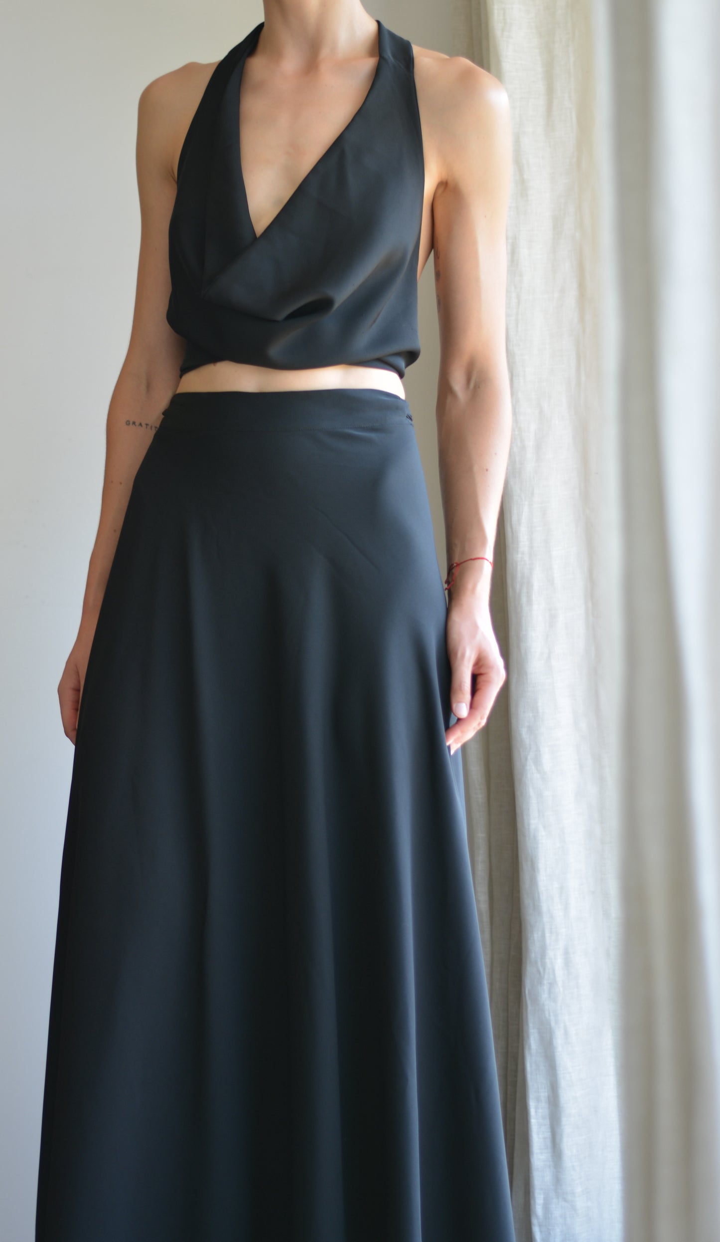 Falda Estambul Crepe Negra