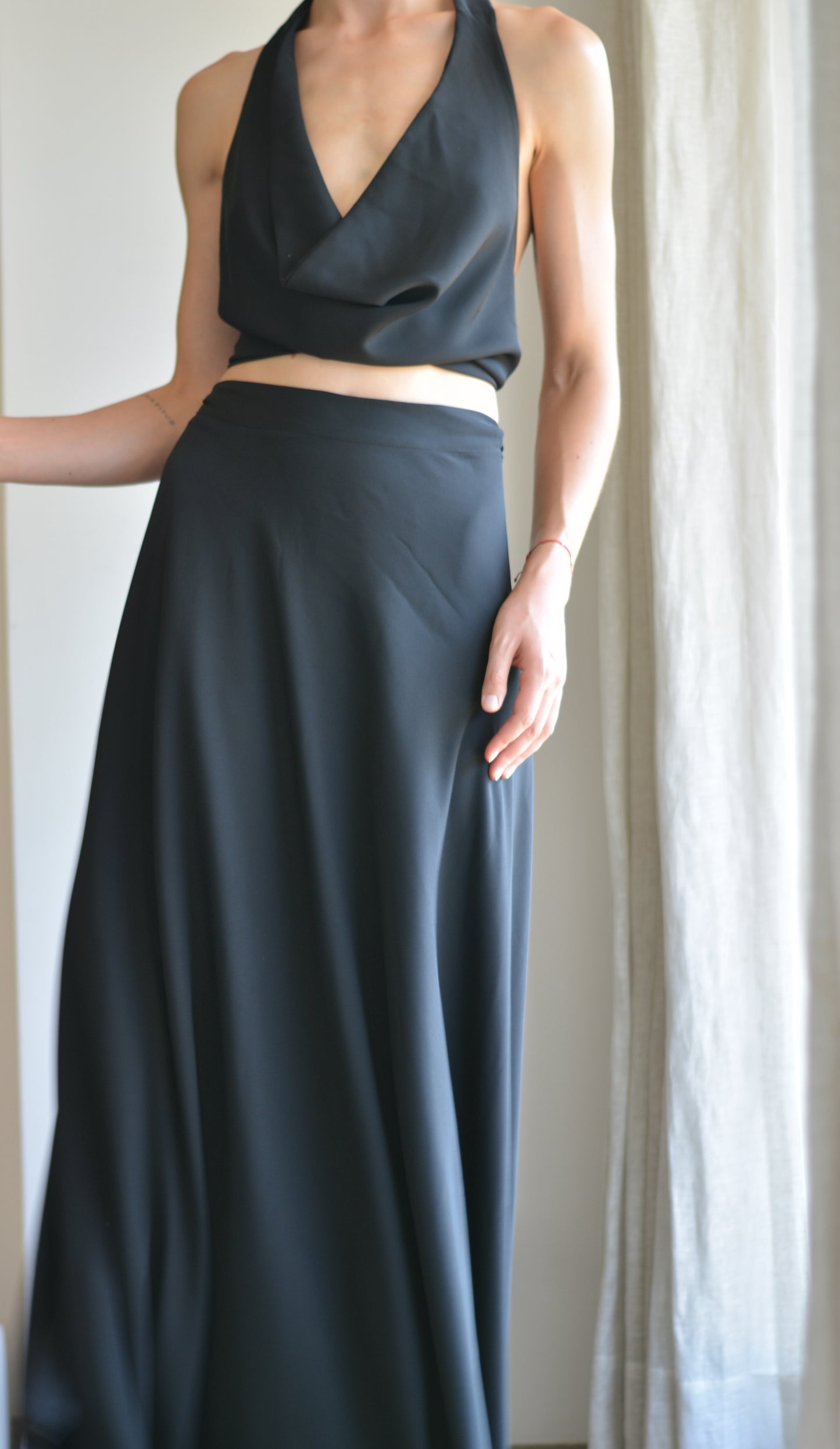 Falda Estambul Crepe Negra