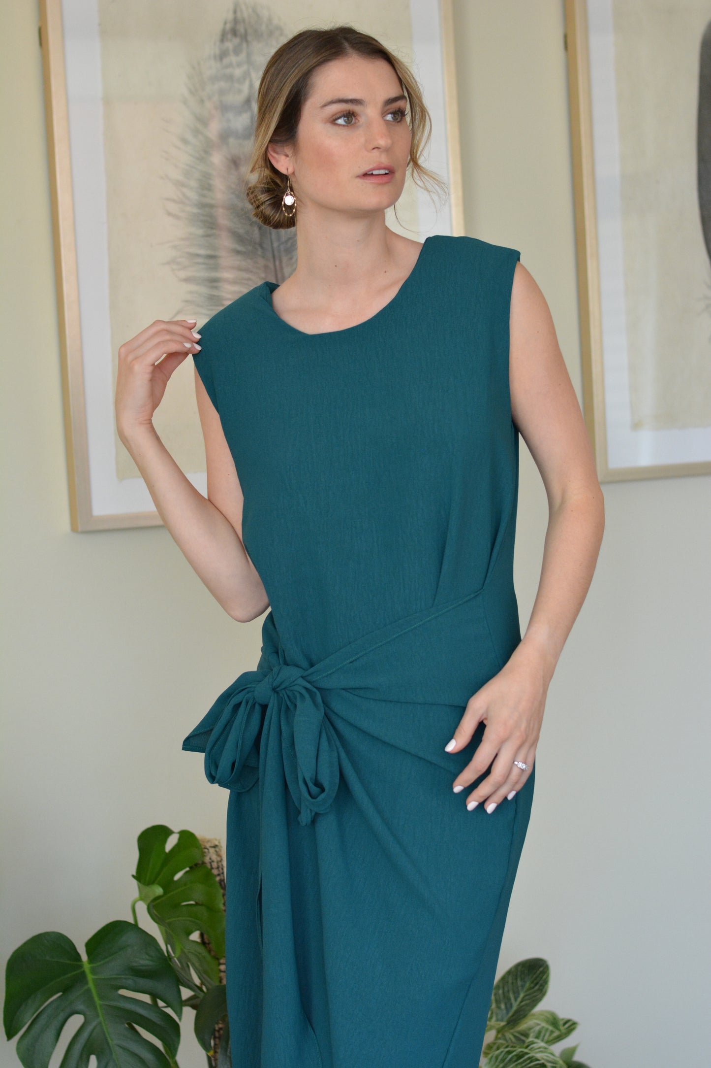 Vestido Joaquina Crepe Petroleo