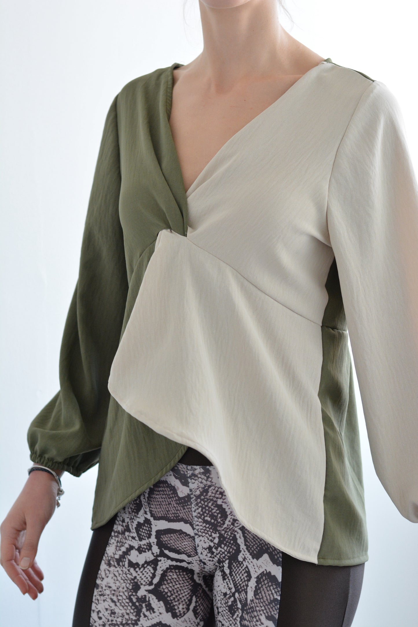 Blusa Dani Verde/Crudo