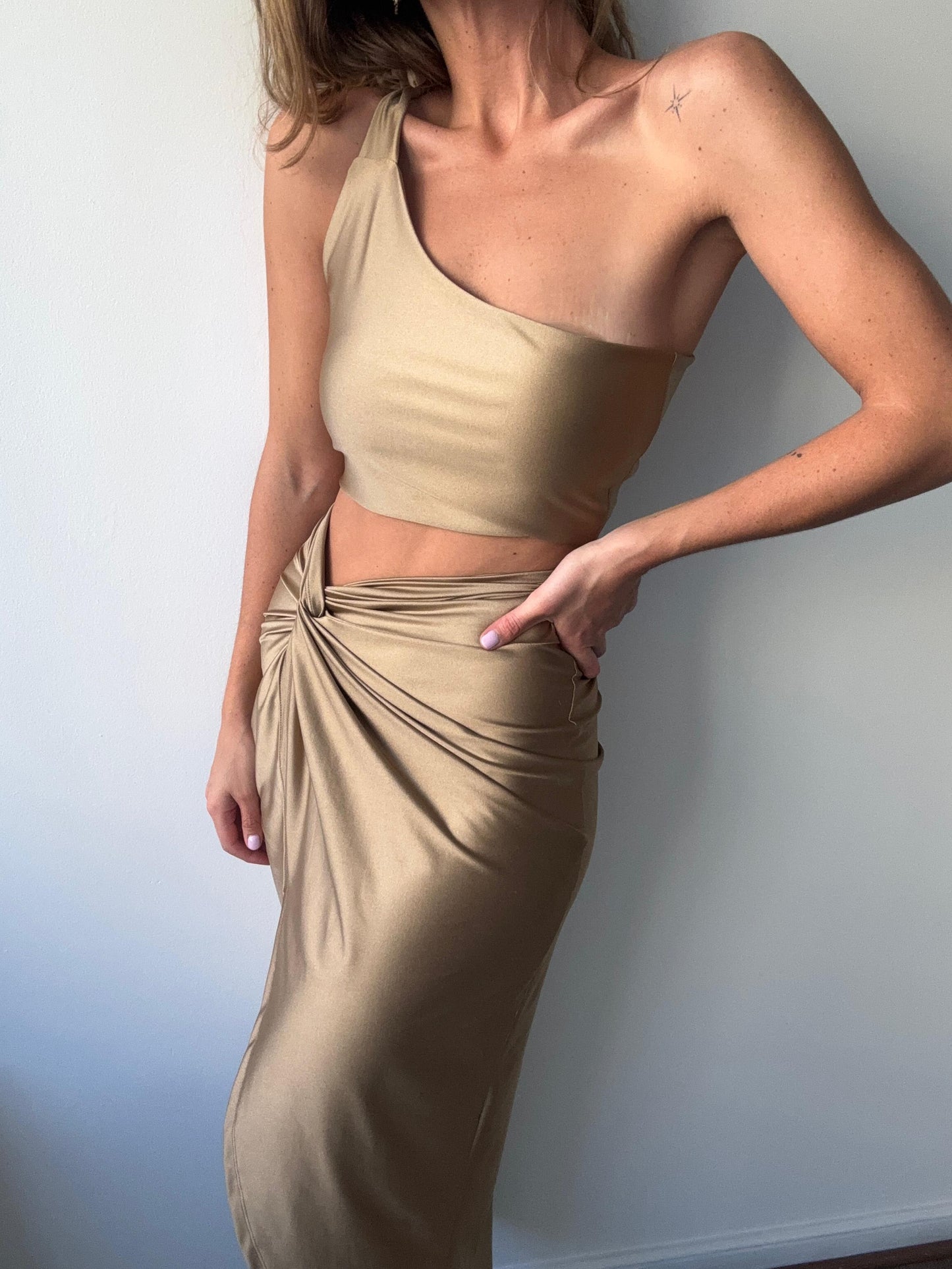 Falda Consuelo Dorada